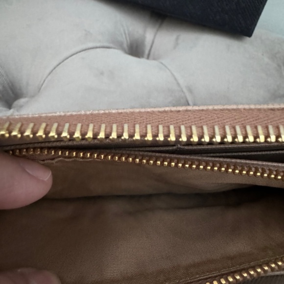 Prada Fiocco Bow Wallet Ribbon Saffiano Leather Zip  Around Wallet AUTHENTIC - Picture 5 of 8